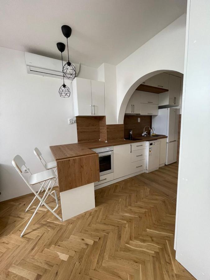Stella Appartment نوفي ساد المظهر الخارجي الصورة